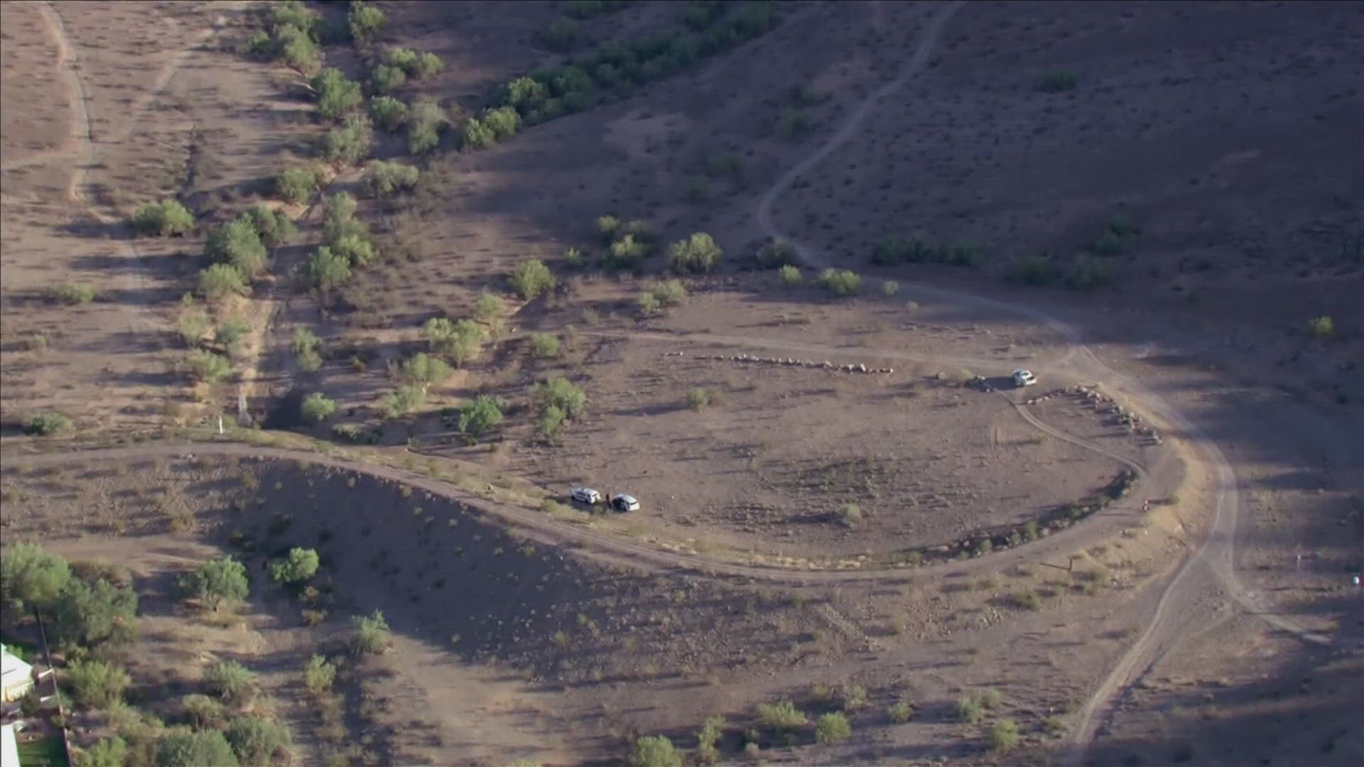 Phoenix Fire Department Technical Rescue crews responded to Shaw Butte for reports of an unconscious hiker. 