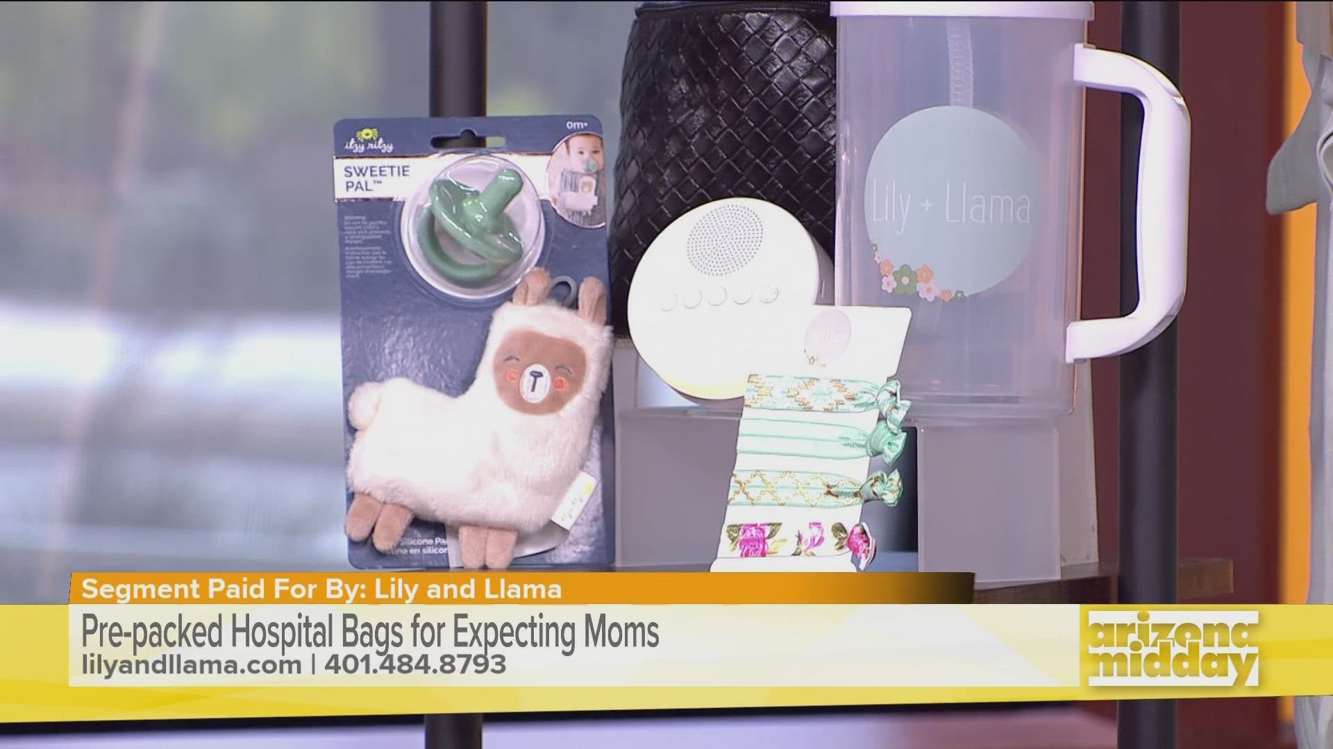 Michelle Conarty stopped by to show us the pre-packaged hospital bags she makes for expectant moms. She also shares what inspired her to begin @lilyandllama.