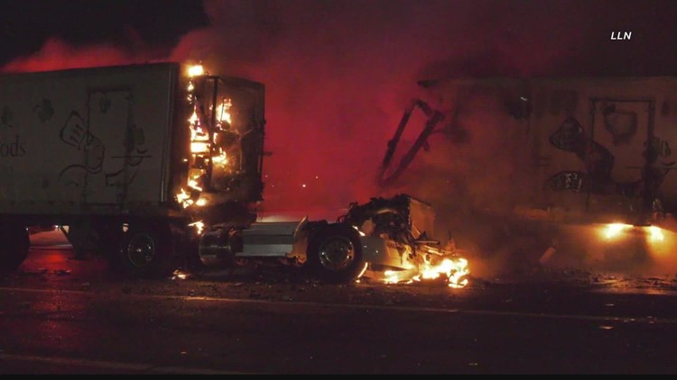 Dual tractor-trailer crash, fire leaves 1 dead, closes northbound I-17 in north Valley