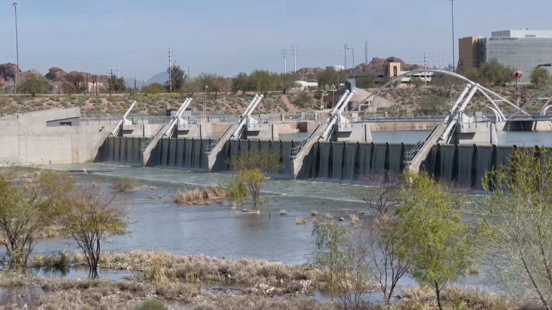12News brings you flood-related closures you need to know about this weekend.