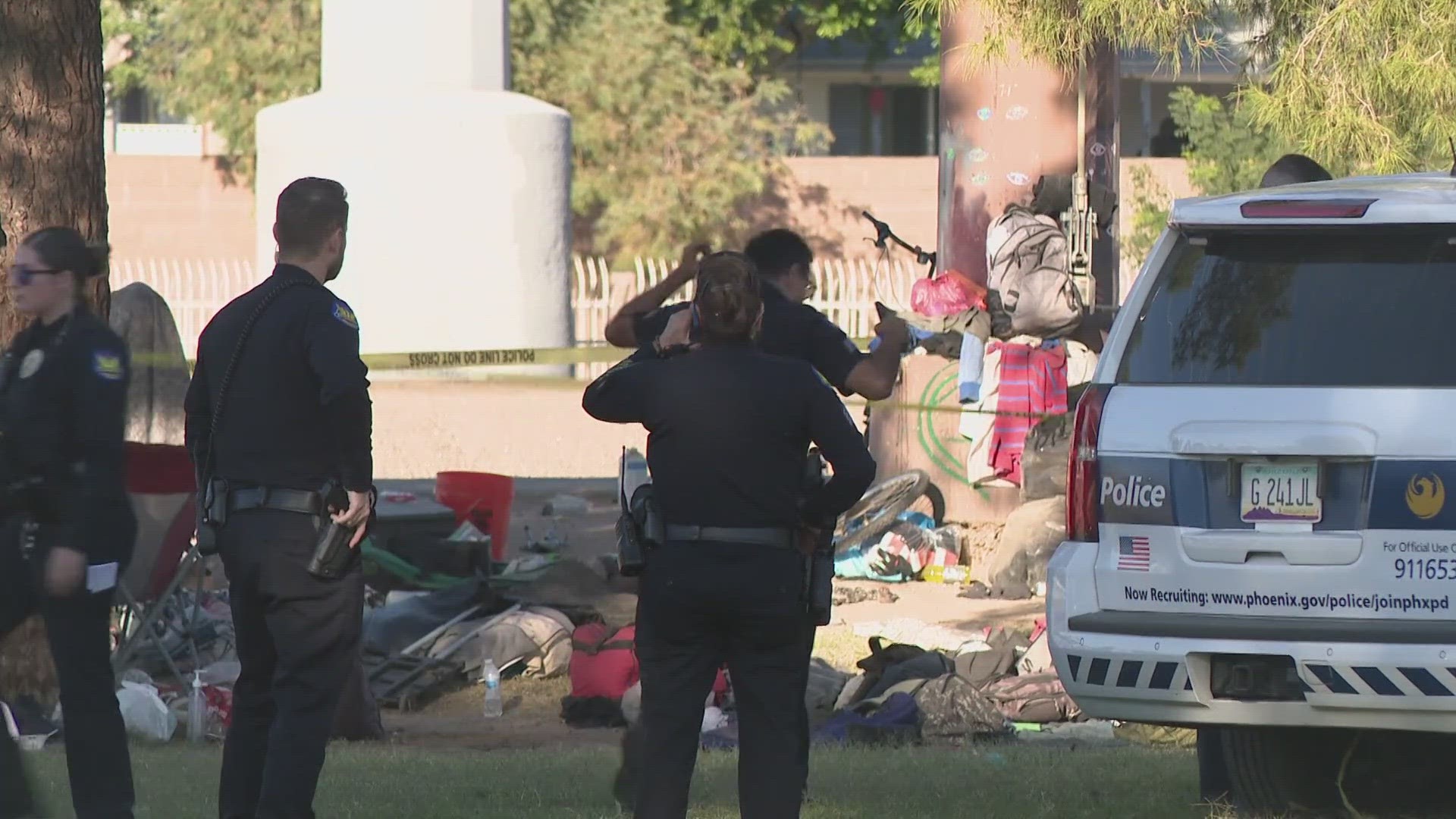 A man was seriously hurt in a shooting at Cortez Park in West Phoenix and police are still searching for possible suspects.