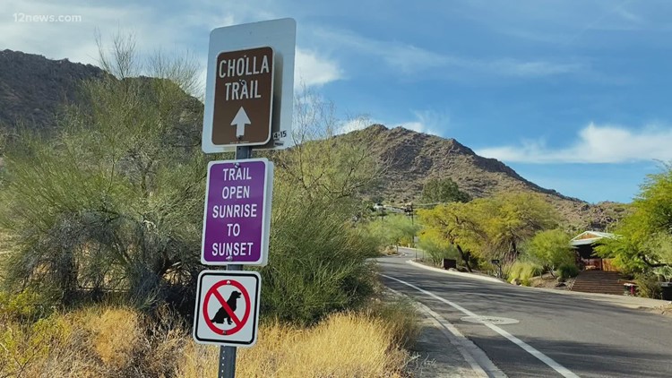 Restringirán accesos a senderos durante días de calor extremo en Phoenix