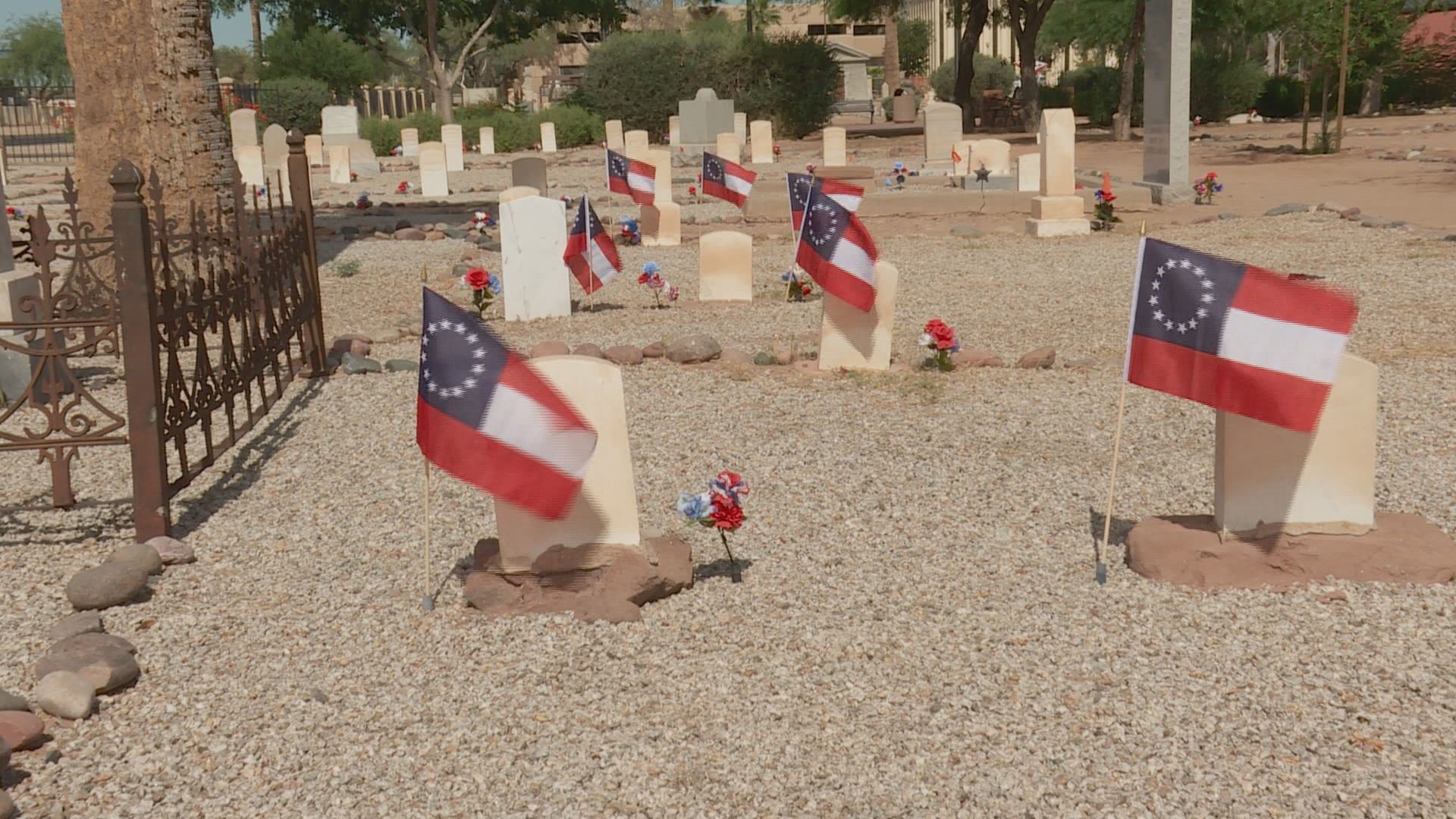 The Valley honors the fallen at Memorial Day remembrance ceremony ...