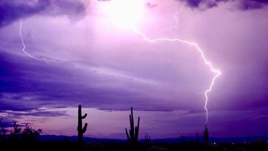 PHOTOS: Amazing lightning shots from Monsoon 2018 | 12news.com