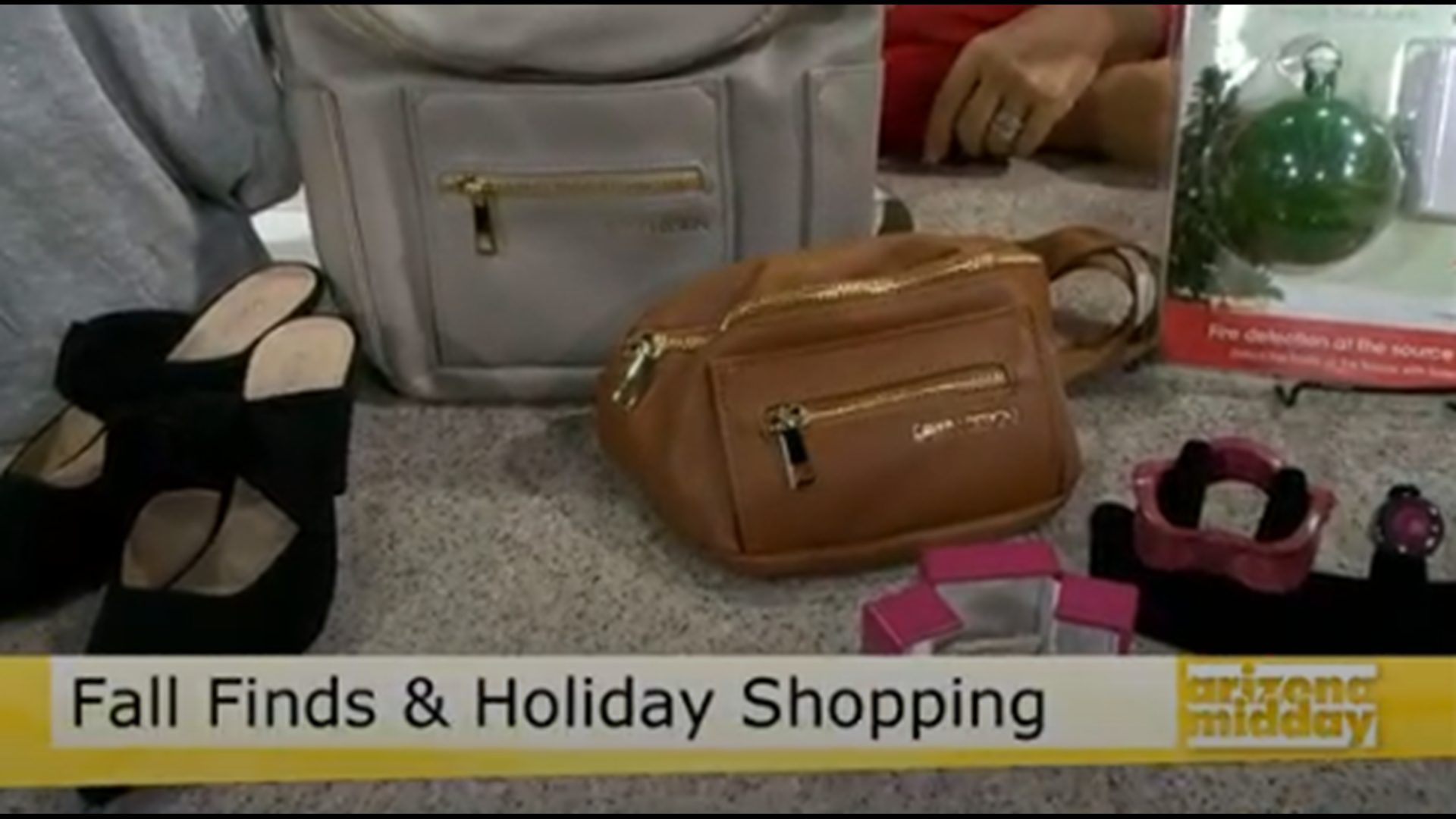 Lifestyle expert Nadine Bubeck shows us all the hot fall items she found and even toys that can be perfect for your kids Christmas list!
