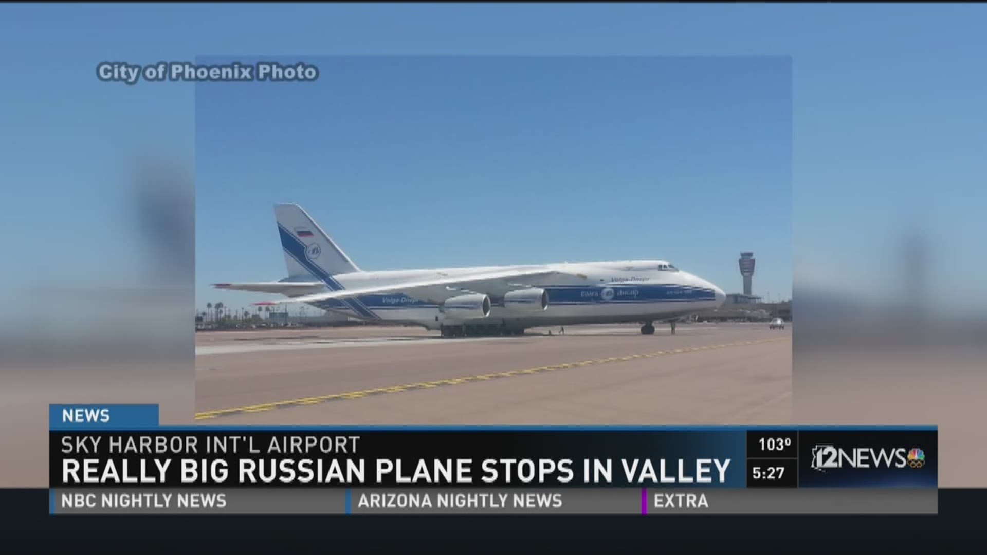 One of the world's largest airplanes stopped at Sky Harbor airport.