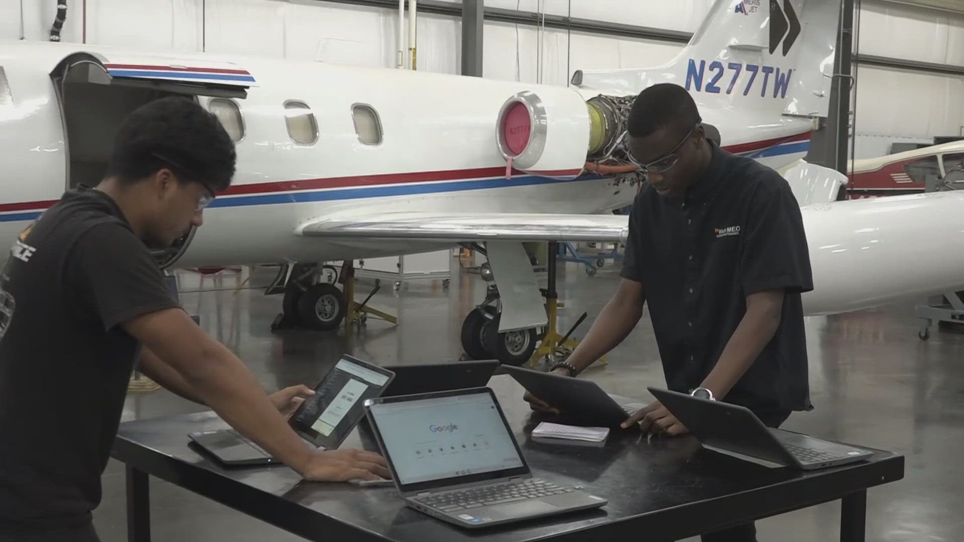 In honor of National Aviation Day, a unique course in the West Valley is helping high school students focus on mechanical aviation.