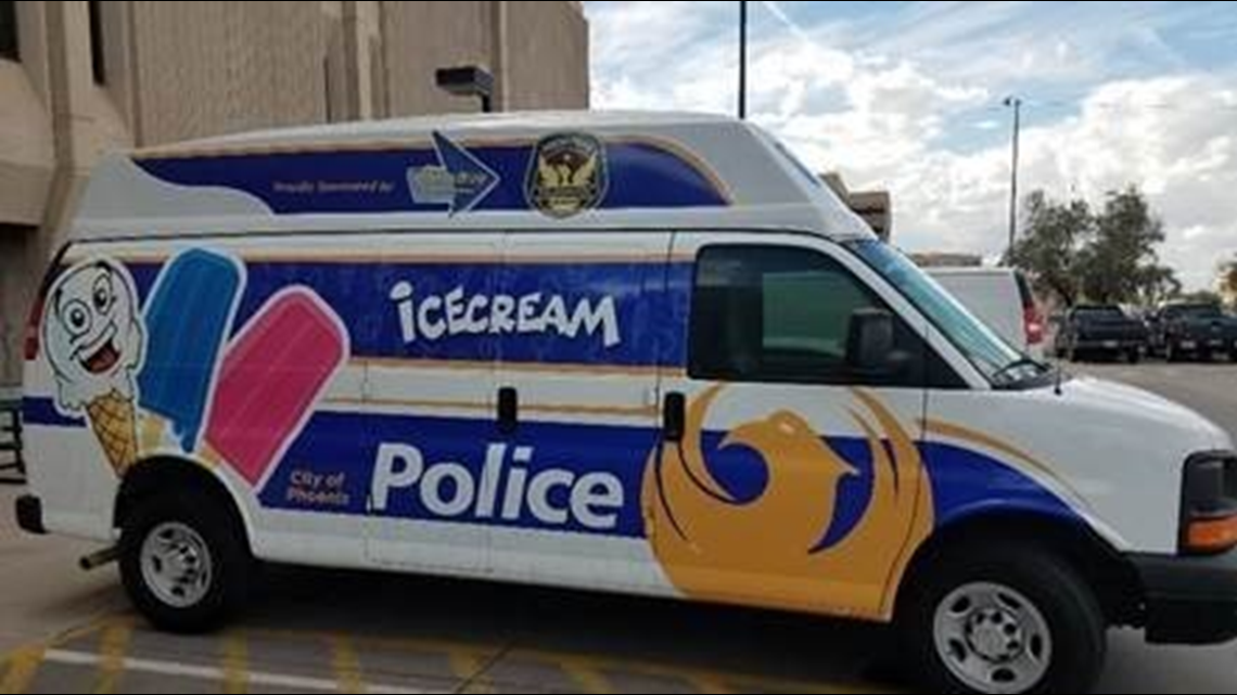 Phoenix PD unveils firstever Phoenix police ice cream truck
