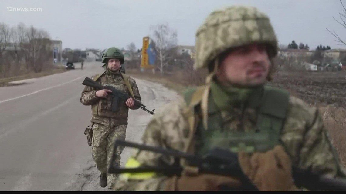 Gubernur Ducey mengirim kelebihan peralatan militer ke Ukraina