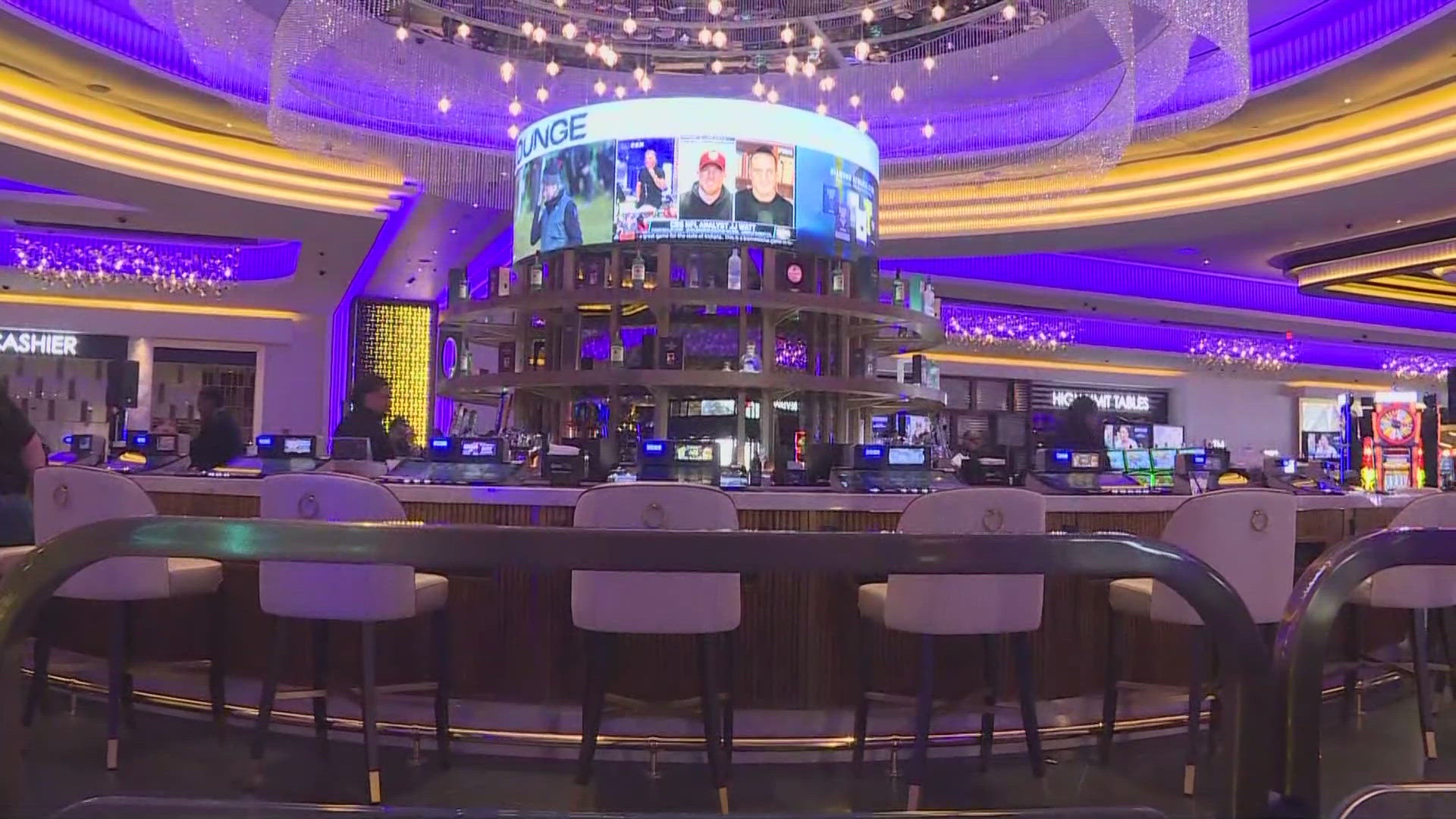 The casino has 900 slot machines, a poker room and table games. 