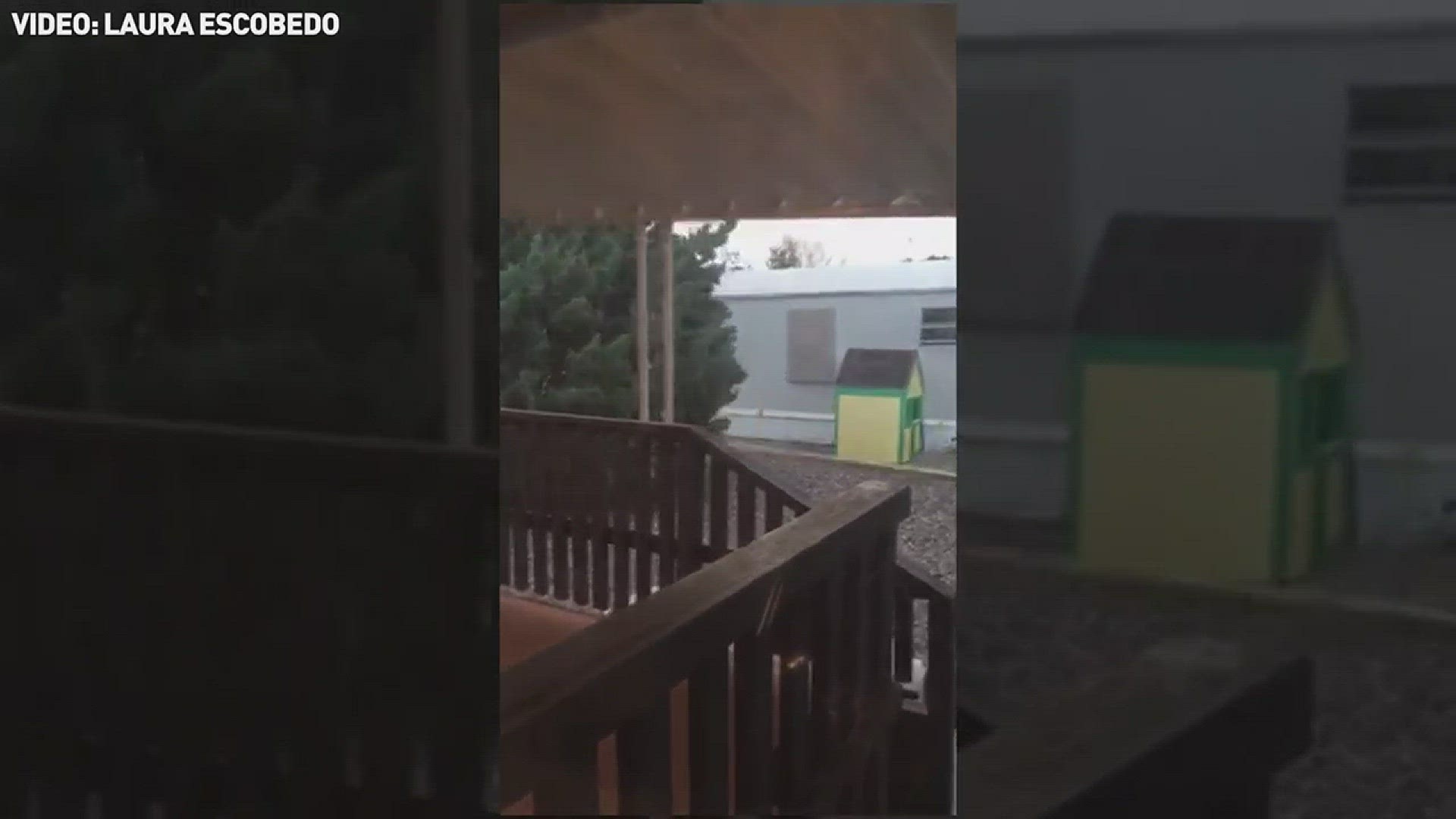 High winds caused damage to a home in Camp Verde April 3, 2017. (Video: Laura Escobedo)