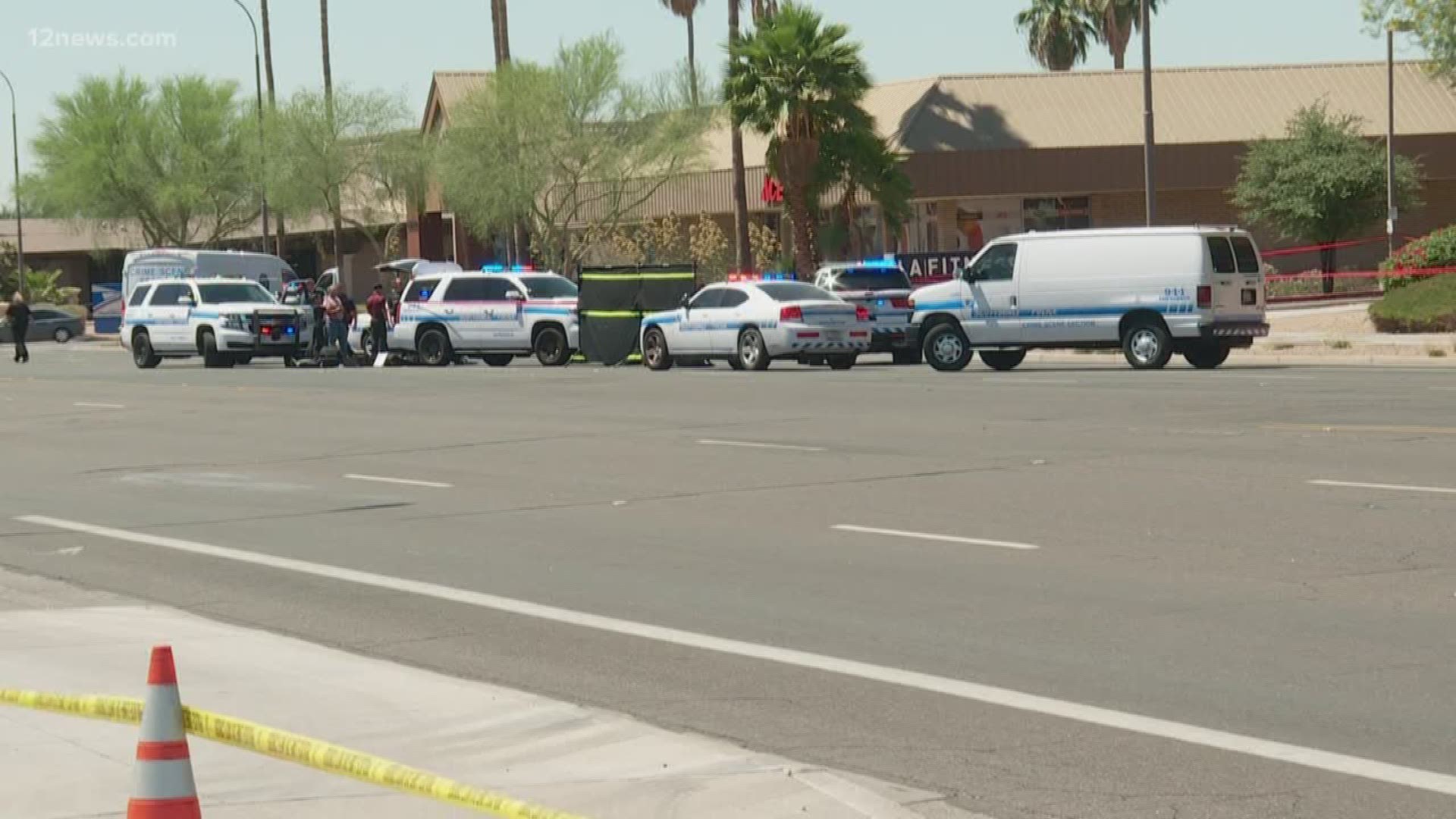 Police shot and killed a man Saturday morning after he robbed a bank in Scottsdale.