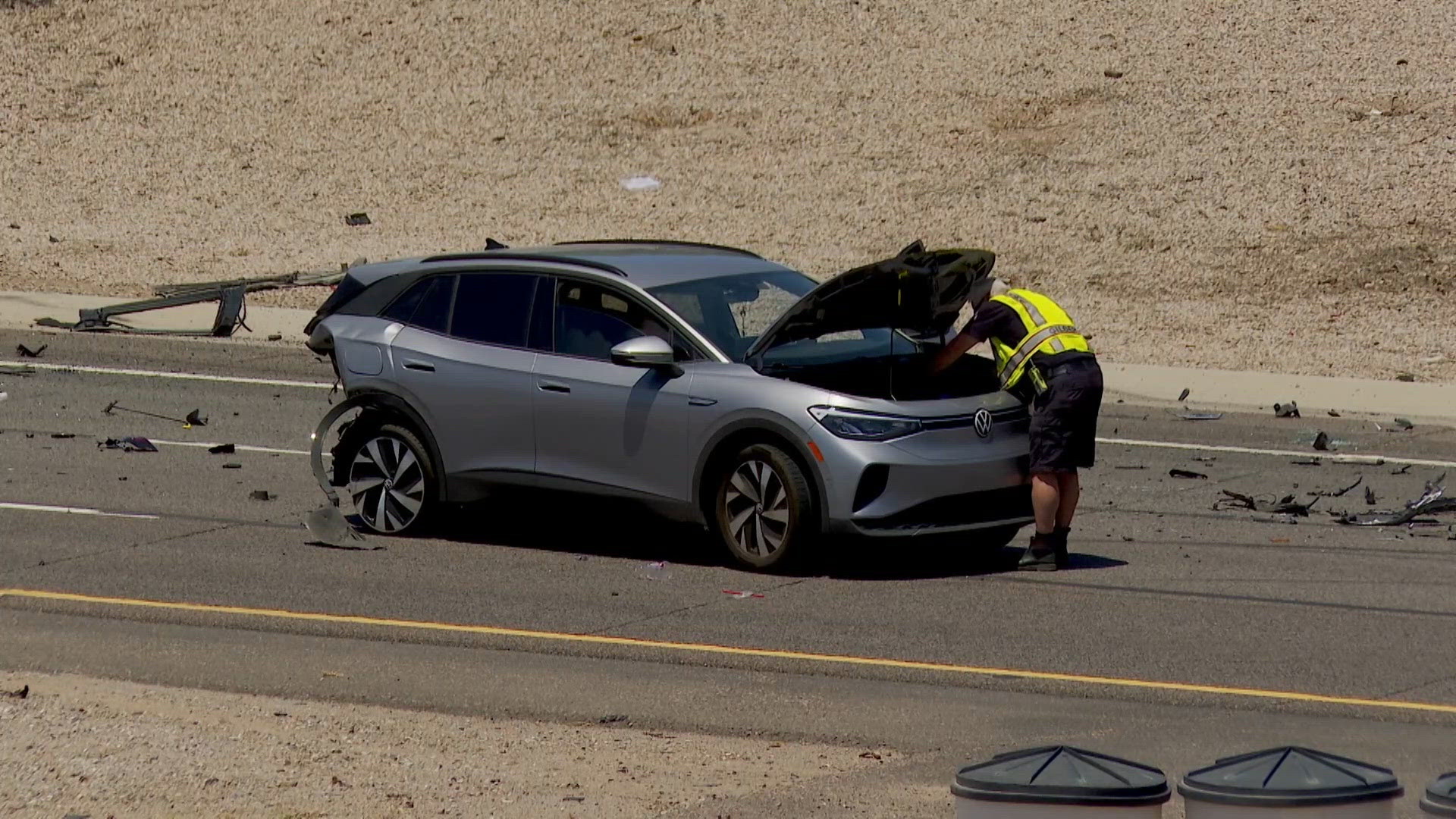 DPS investigates deadly crash on Loop 202 Santan | 12news.com