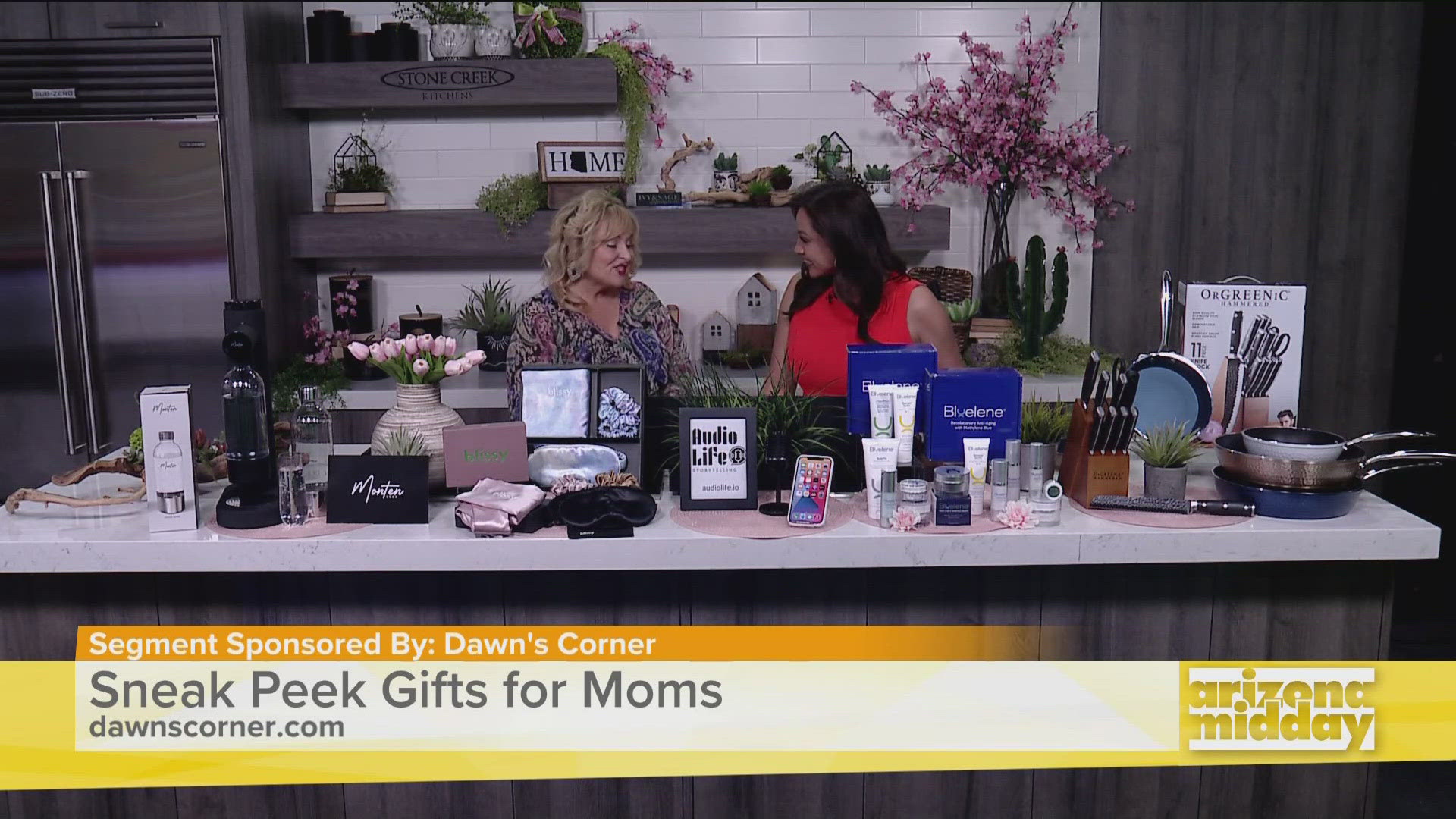 Dawn McCarthy of Dawn’s Corner brought a variety of items for the mom in your life, from scrunchies to kitchen knives and facial care.