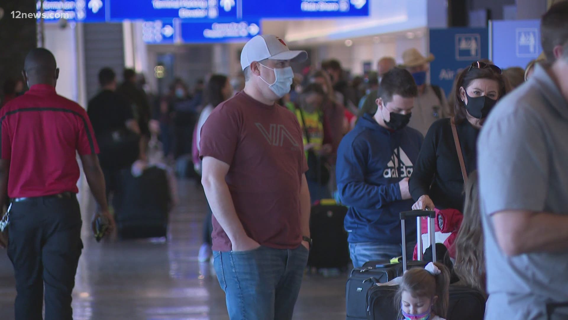 Despite the ongoing COVID-19 pandemic, many people are choosing not to stay home for the holidays. Team 12's Jen Wahl has the latest.