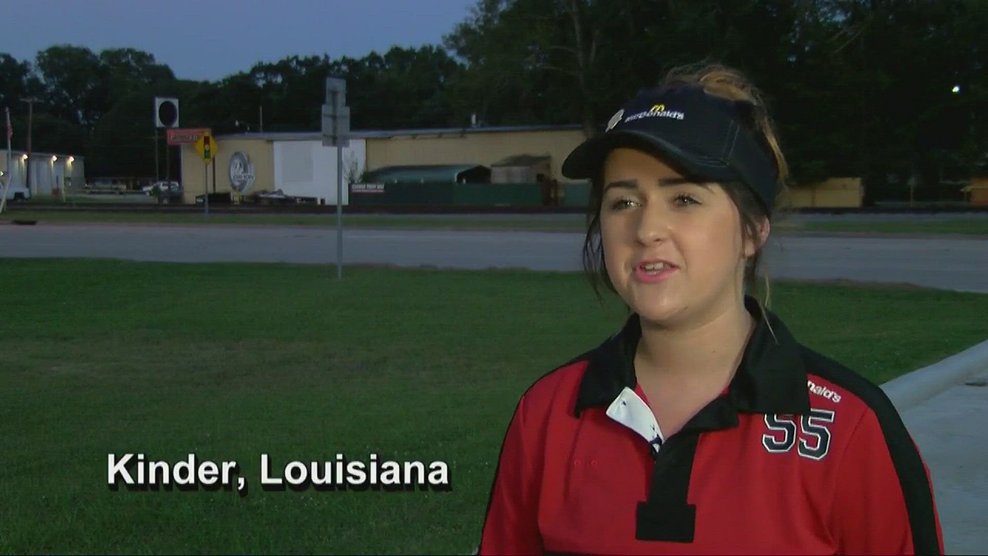 Drivethru robber wields hammer at a McDonald's in Texas