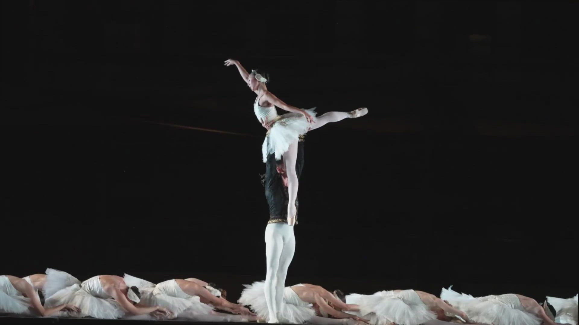 The annual Ballet under the Stars is free on 9/20/25 at Centennial Park in Peoria.