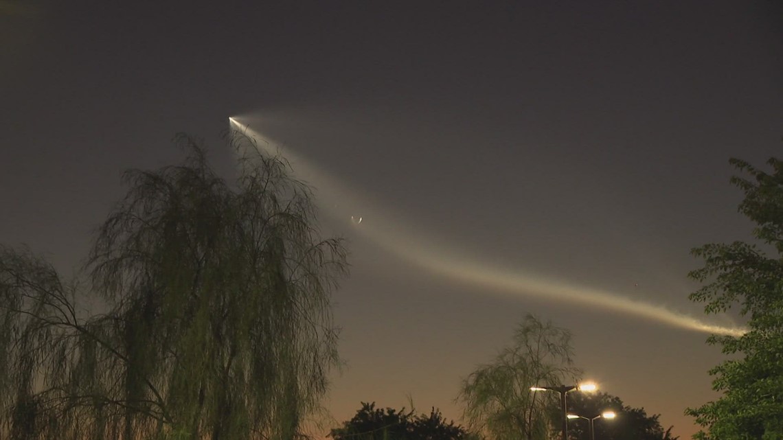 Why does a SpaceX launch look like that over Arizona?