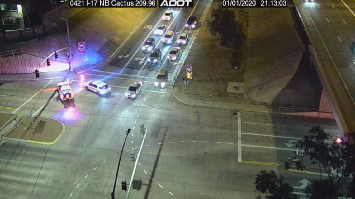 Serious crash closes I17 exit ramp at Cactus Road