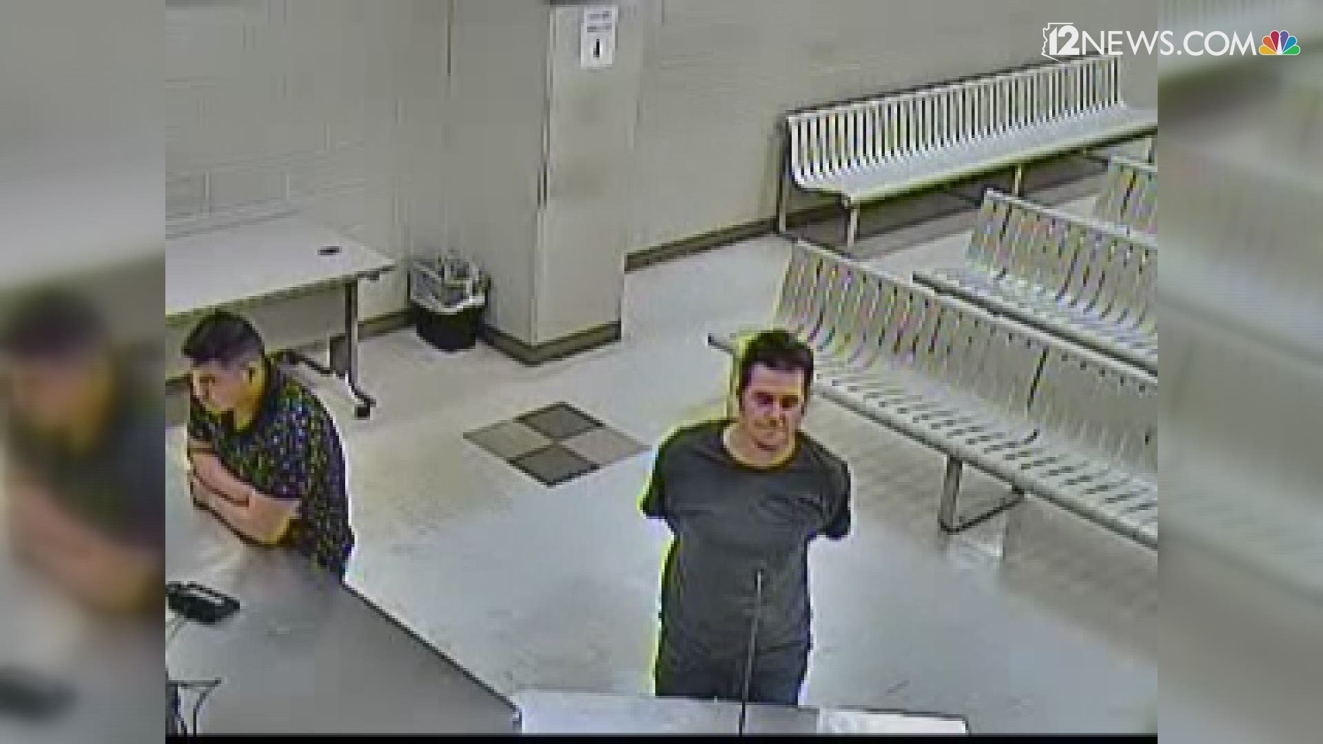 Chandler PD Suspect fights officers during arrest; 3 officers treated