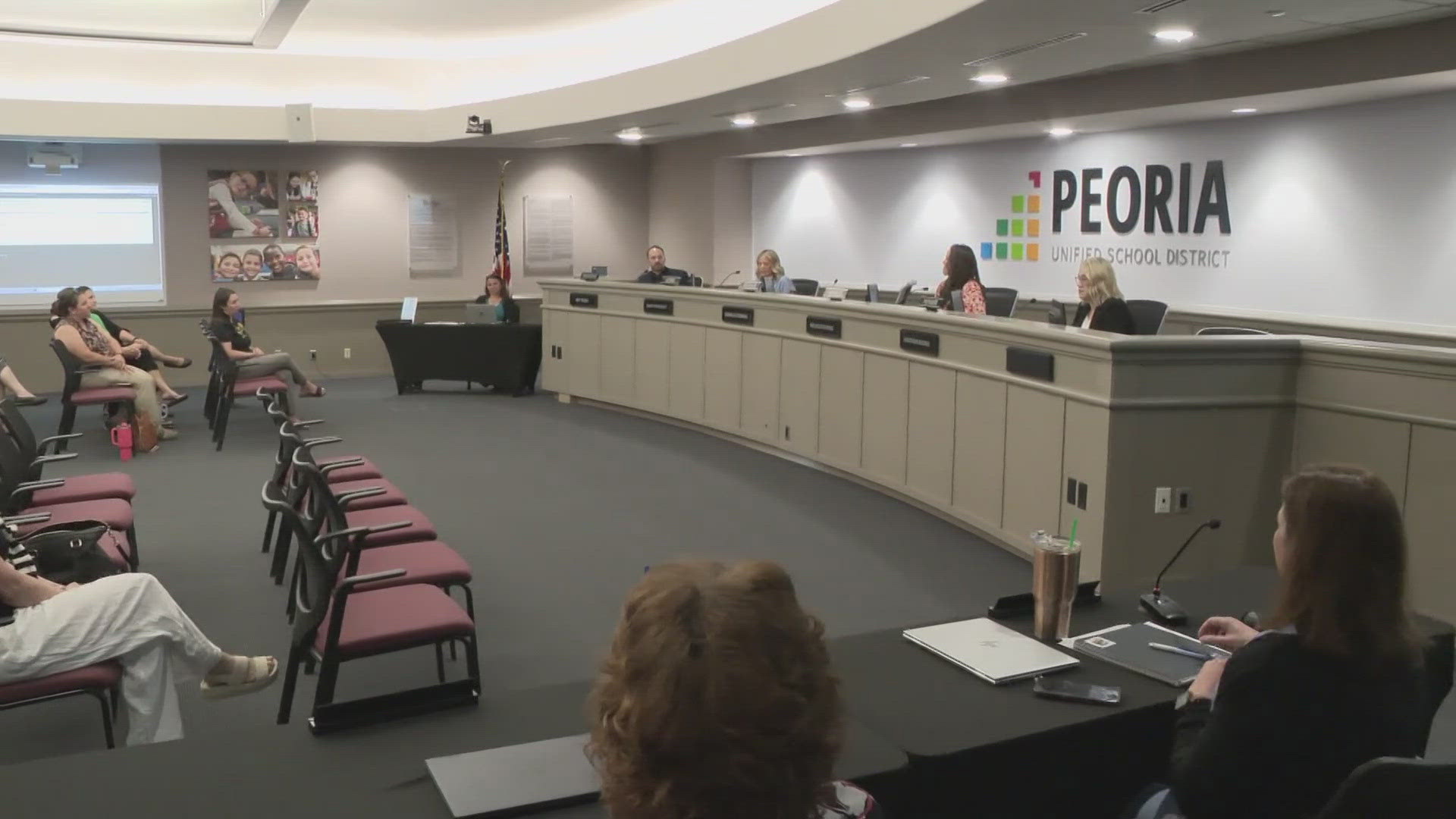 Peoria Unified school board selects new interim superintendent | 12news.com