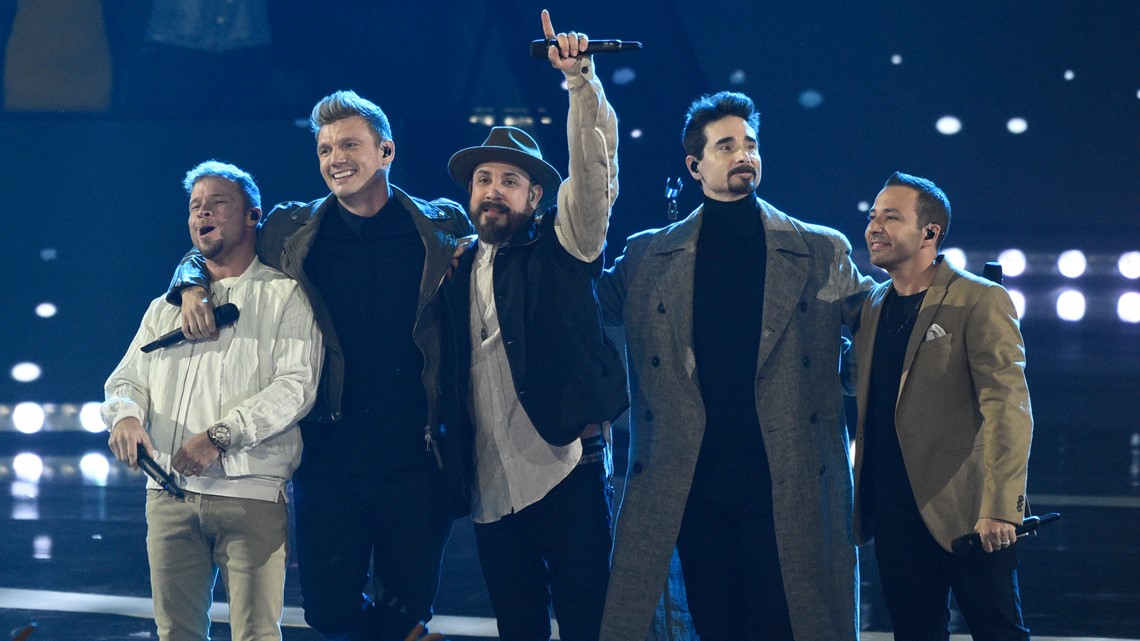 Backstreet Boys to bring their world tour to Phoenix in October 