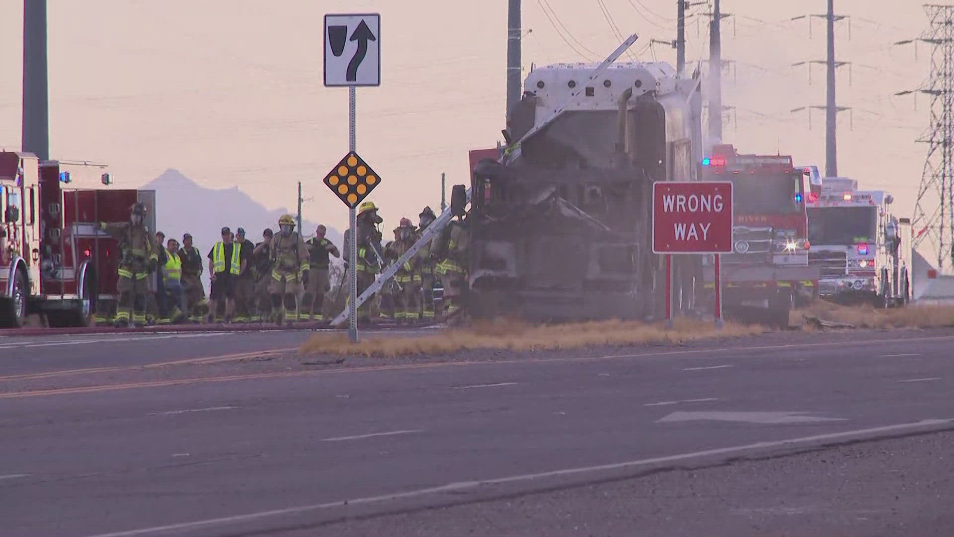 A garbage truck caught fire on State Route 87, north of Mesa, and shut down the highway on Saturday. Watch the video above for more details.