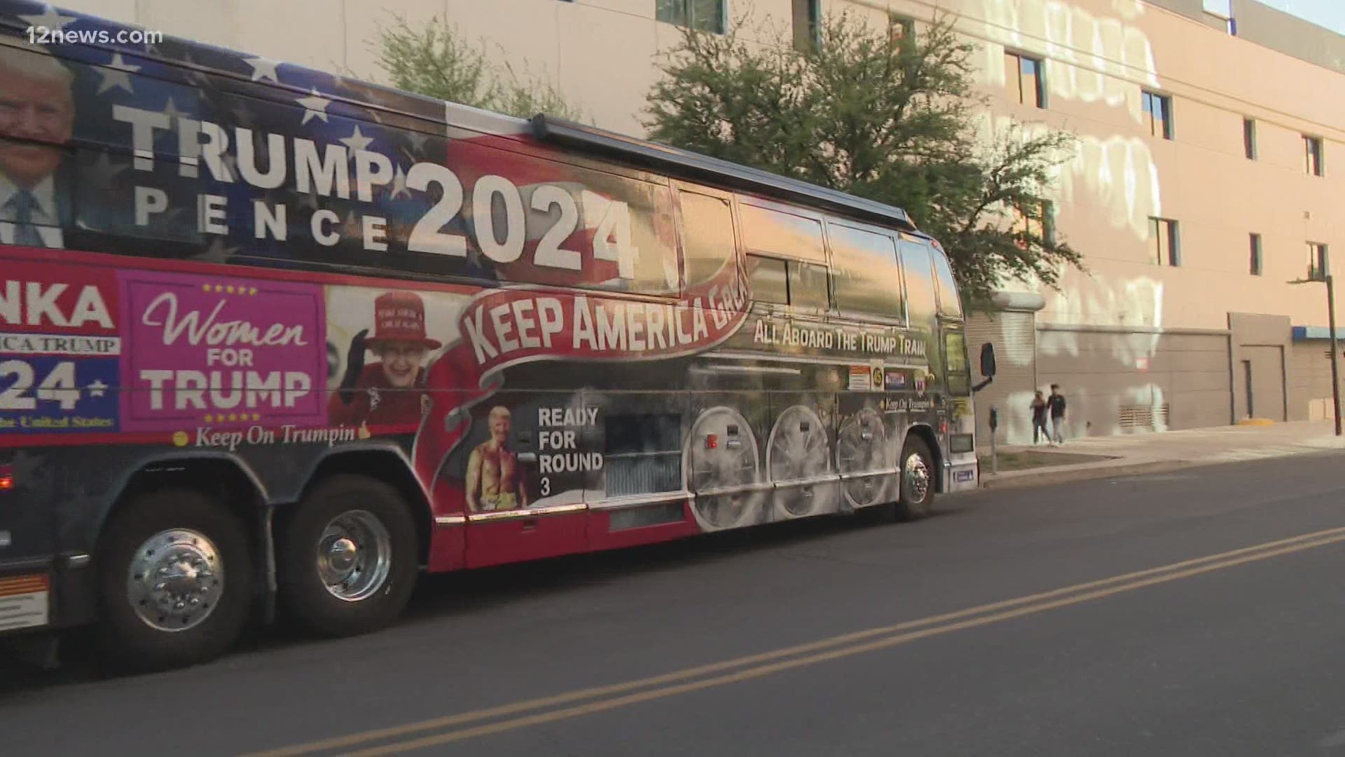 Trump bus gets new look in anticipation for 2024 | 12news.com