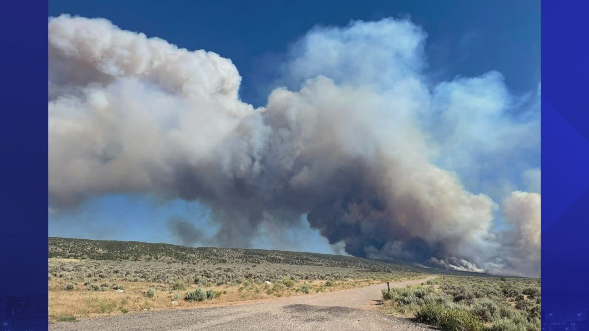 Arizona wildfires and extreme heat prompt evacuations near Grand Canyon