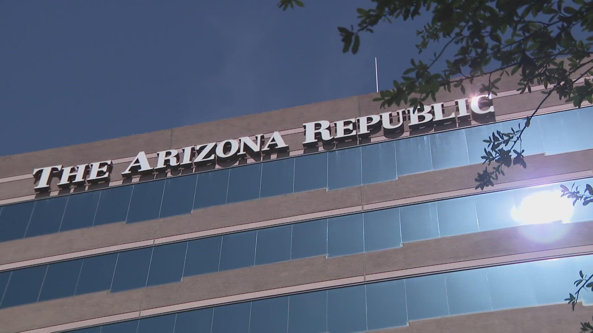 Journalists with the Arizona Republic are striking to demand a change in leadership at Gannett.