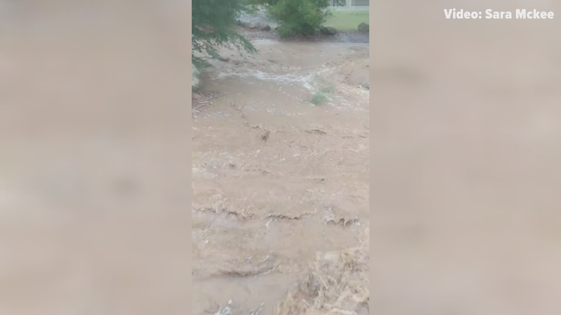 Here's what the Arizona Grand Golf Course looked like the morning of Oct. 2, 2018. Video: Sara Mckee