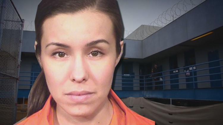 Jodi Arias Prison Photos A Look At Her Life Behind Bars Exclusive - i6oav3m