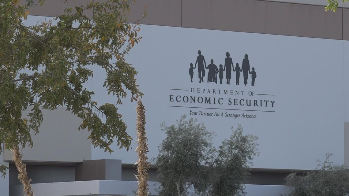 New state audit finds more problems with Arizona Department of Economic Security