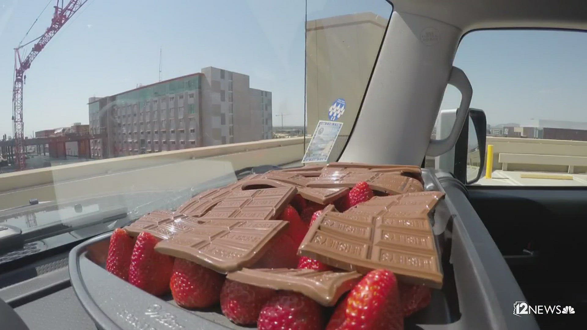 12 News melts chocolate over strawberries in hot car