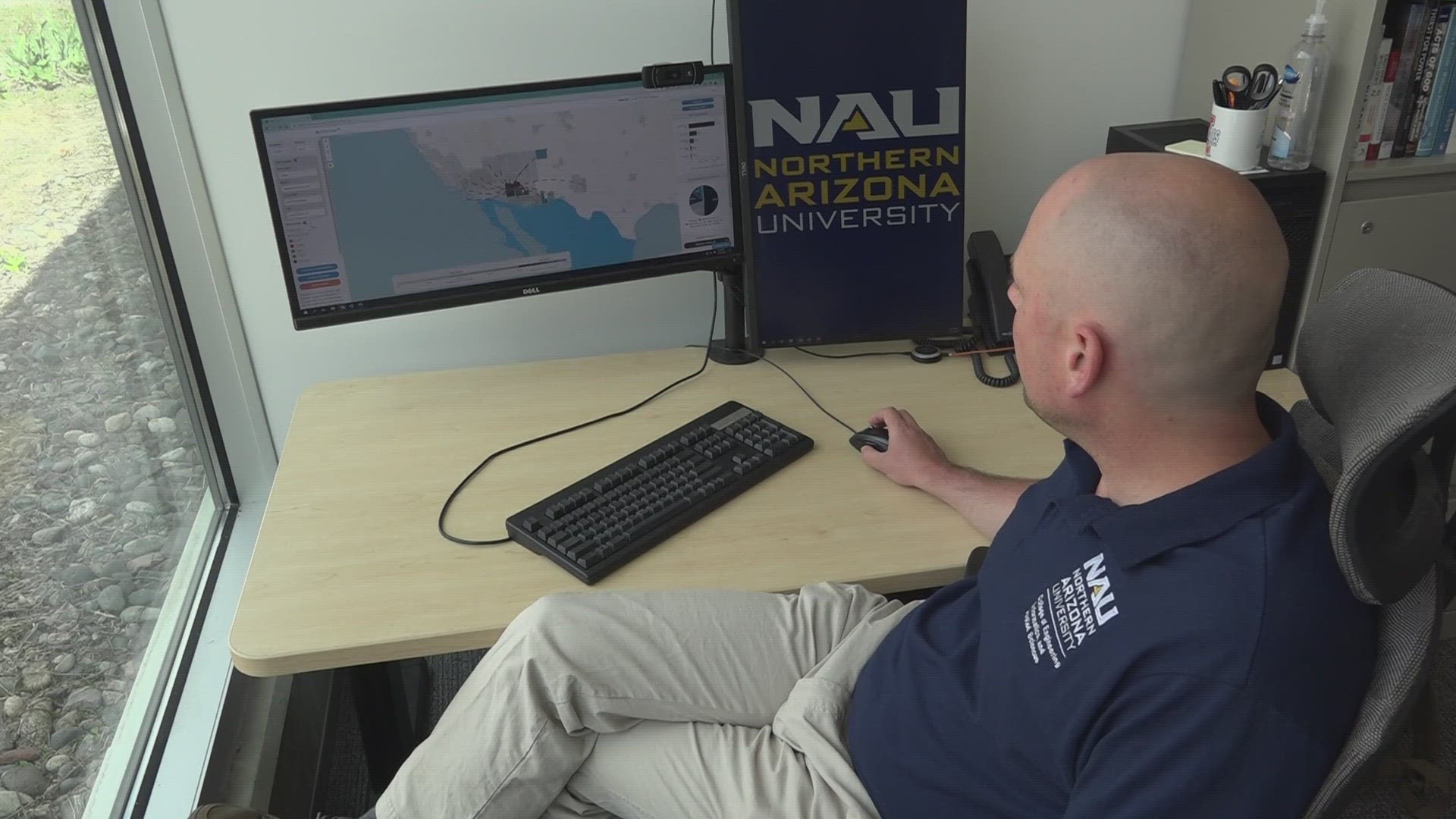 NAU professor Benjamin Ruddell has been tracking the global supply chain map, collecting data to better understand Arizona's water shortage.