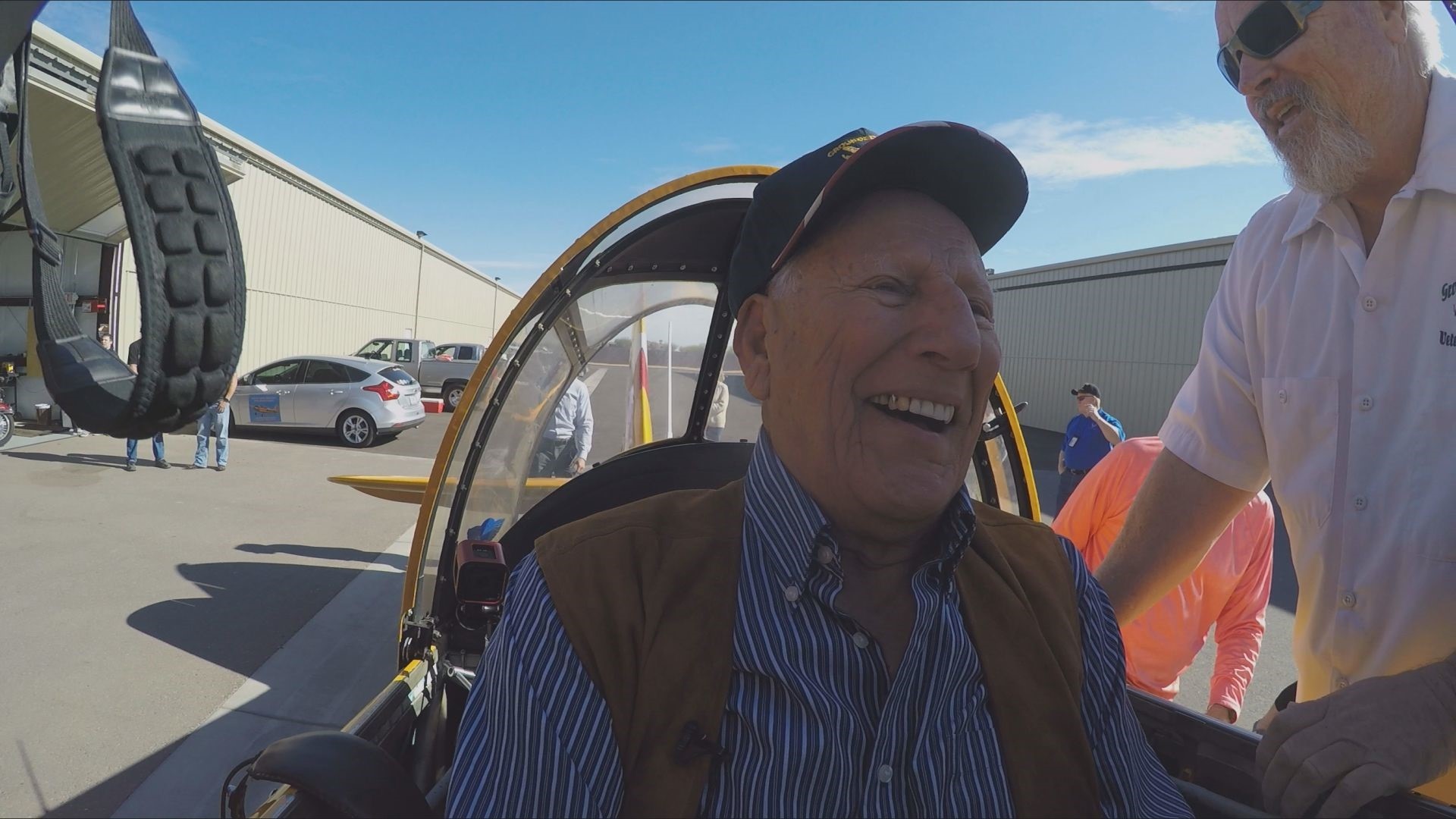 95-year-old World War II veteran, Jean Metcalf, got the chance to fly a piece of history when he got back into the cockpit of a historic plane. Metcalf's neighbor brought him to a Queen Creek runway to fly the skies again.