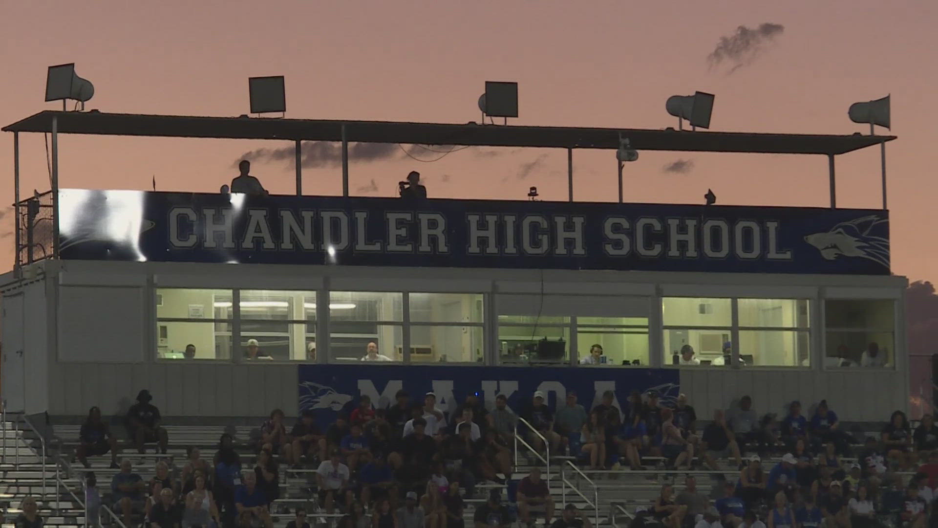 In a Thursday night Fever matchup, the Chandler Wolves opened the 2024 season with a 27-18 win over Cesar Chavez. Watch the highlights in the video above.