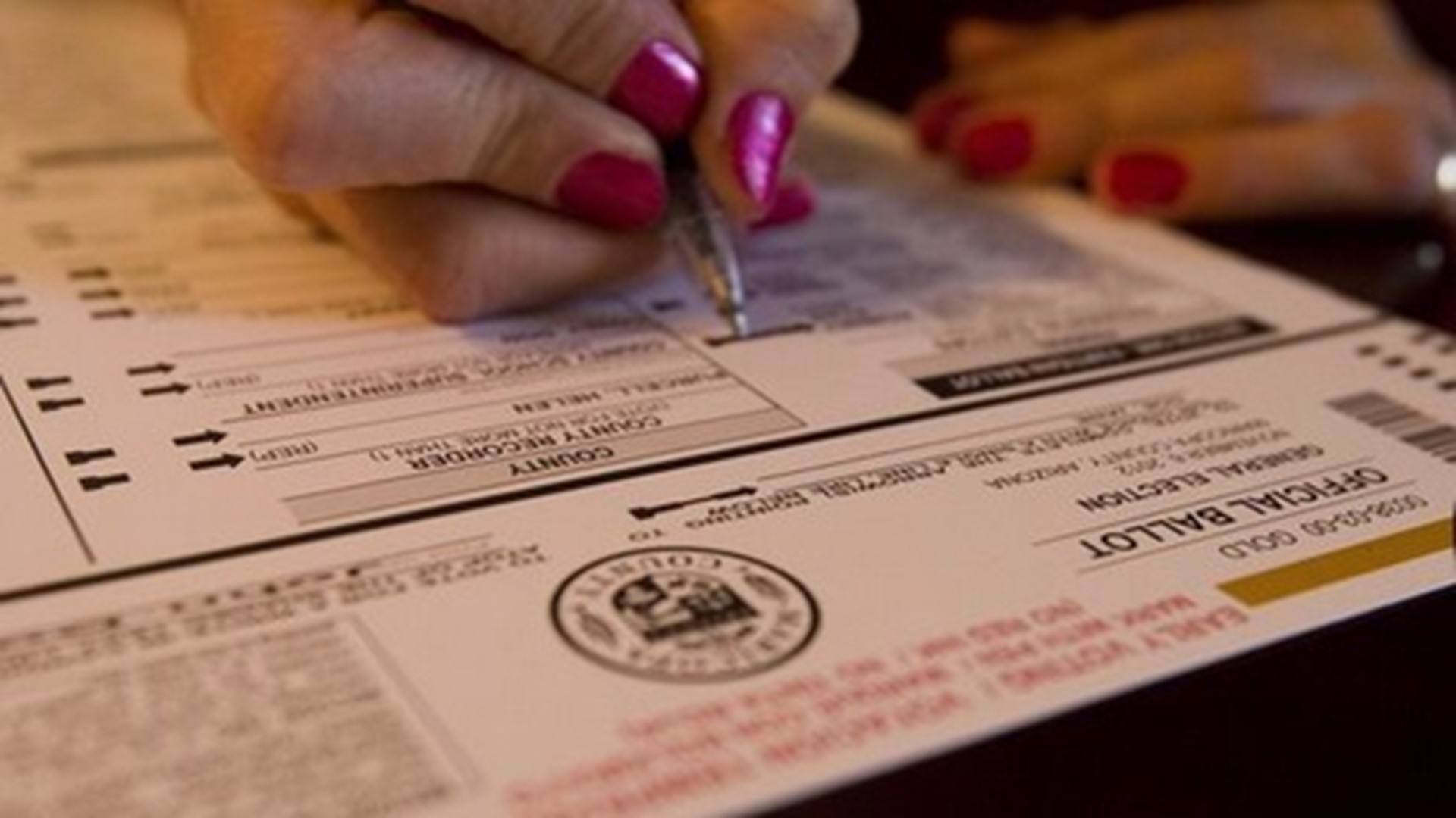 voter-registration-is-up-in-arizona-according-to-officials-12news