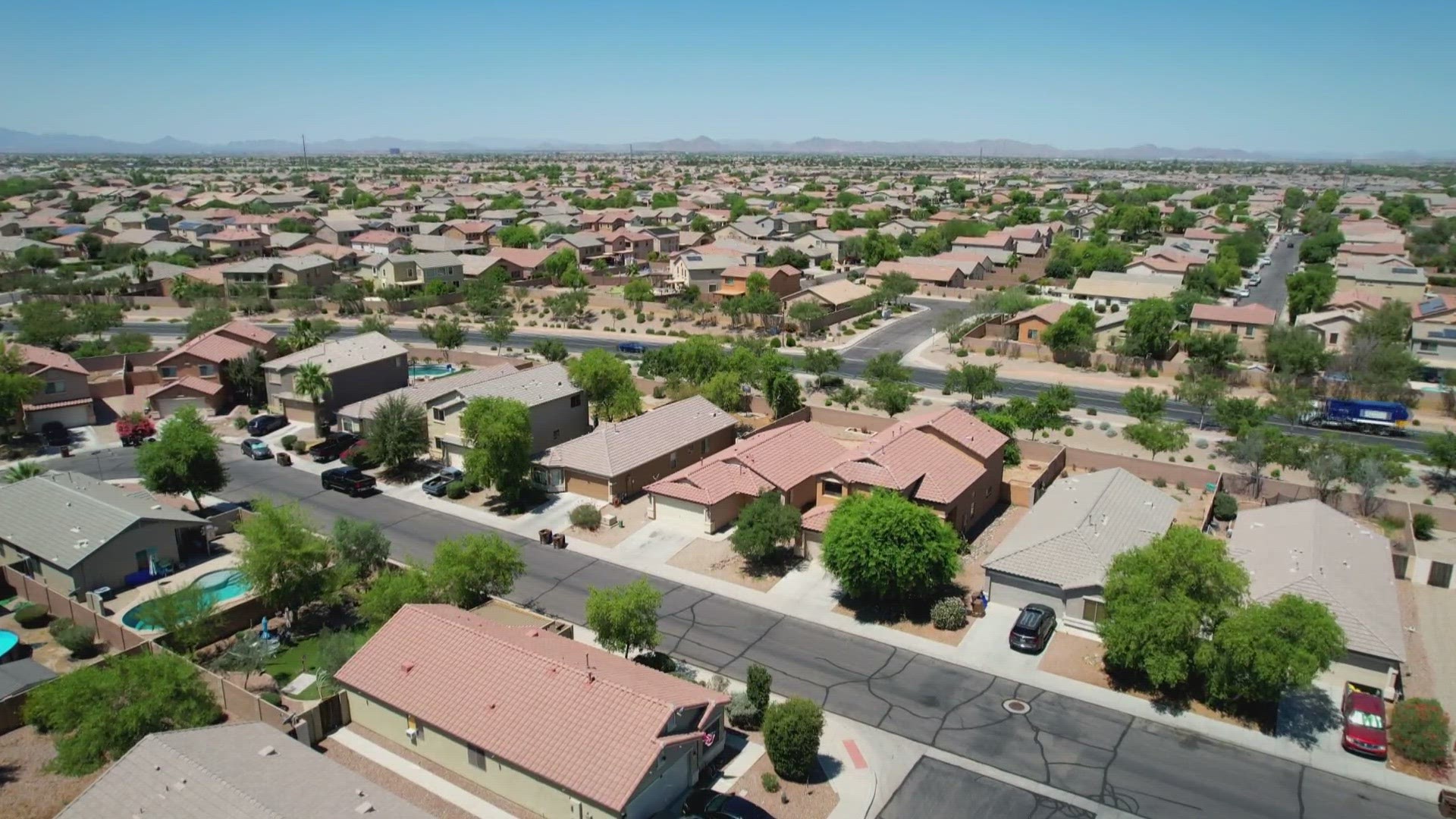 More Maricopa residents raise concerns about quality of new
