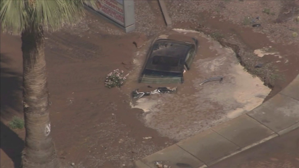 Crash In West Phoenix Floods Roadway, Hospitalizes Woman | 12news.com