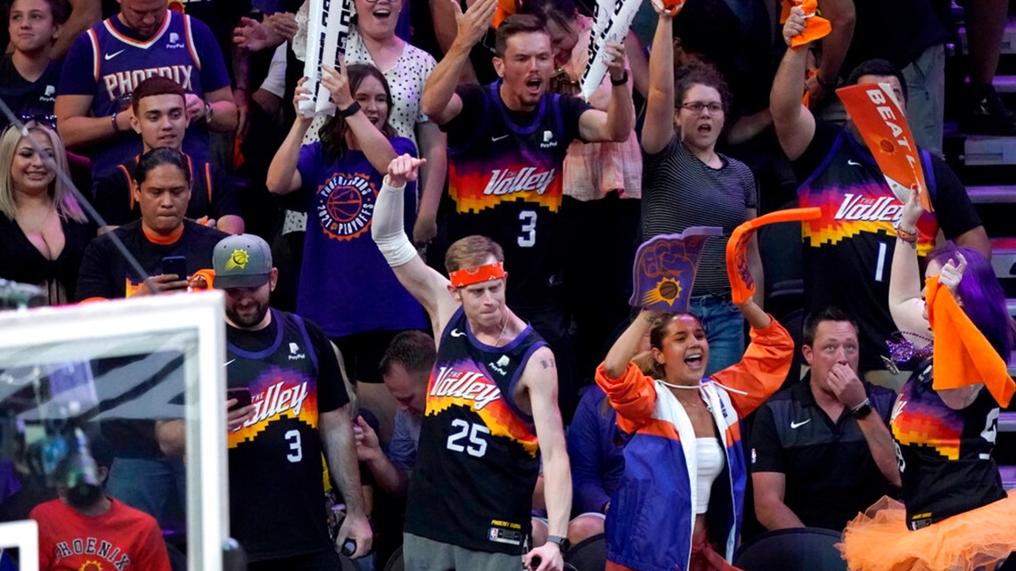 The 1993 Phoenix Suns in the NBA Finals: Reporters share their stories