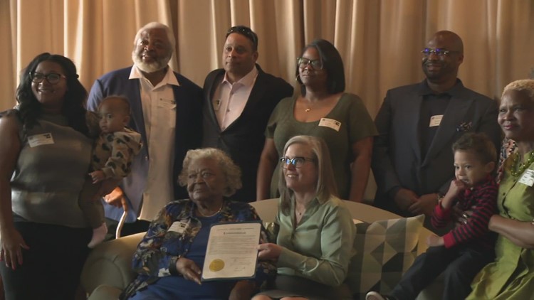 'I'm just so thankful': Phoenix food legend Mrs. White honored by Gov. Hobbs