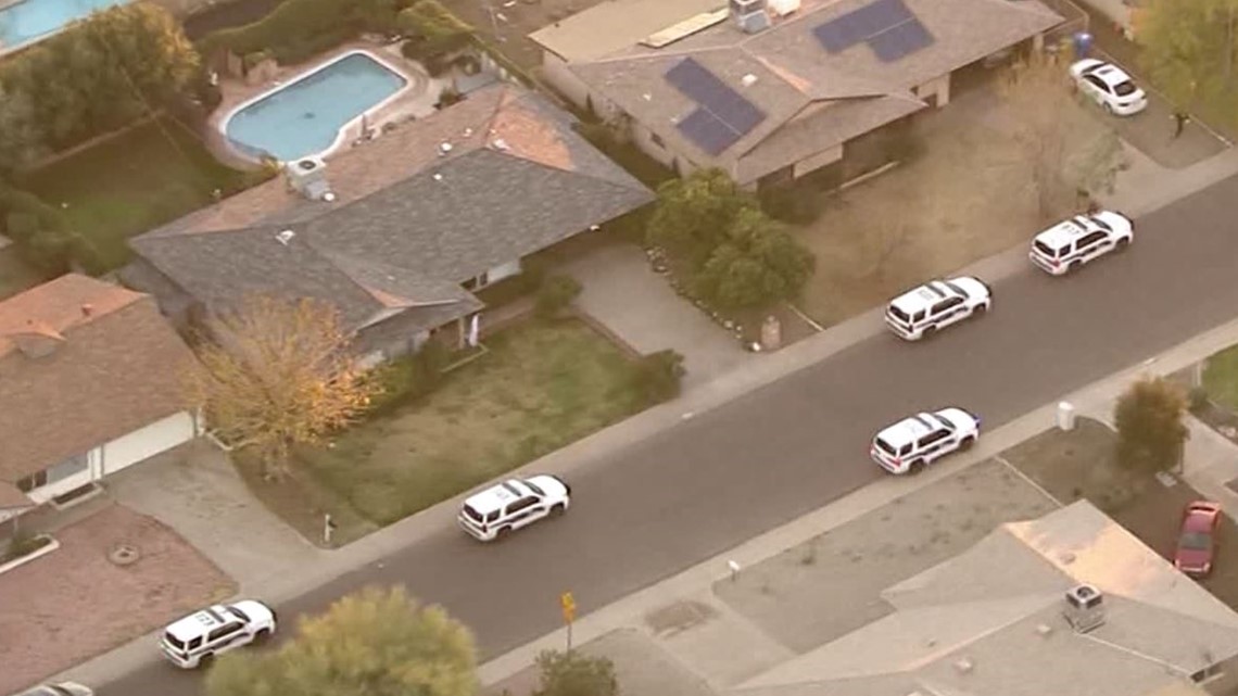 Boy rushed to hospital after being pulled from pool in Phoenix - Vimarsana News
