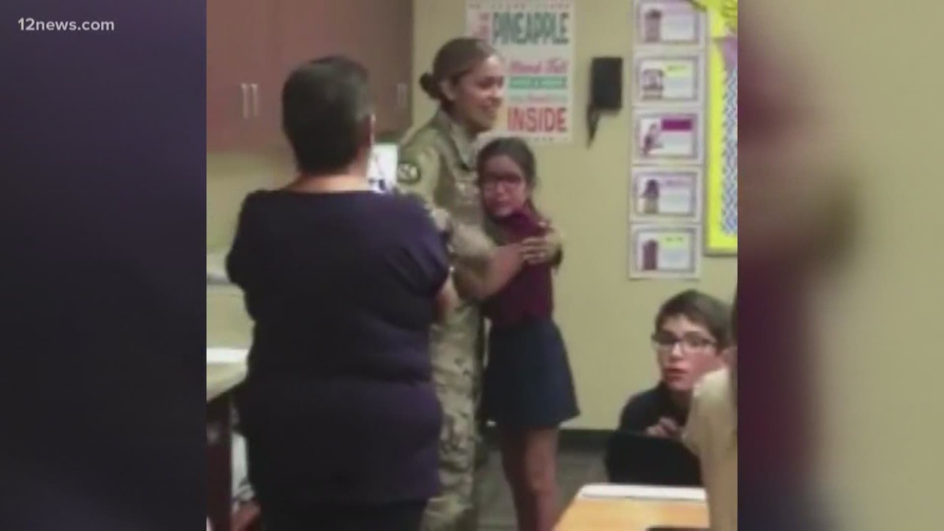 Air Force Master Sergeant Esmeralda McKenzie returned home from Iraq early and wanted to surprise her daughter on her first day of the third grade. Check out the emotional reunion!