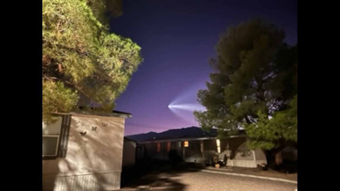 PHOTOS: SpaceX launch lights up Arizona skies | 12news.com