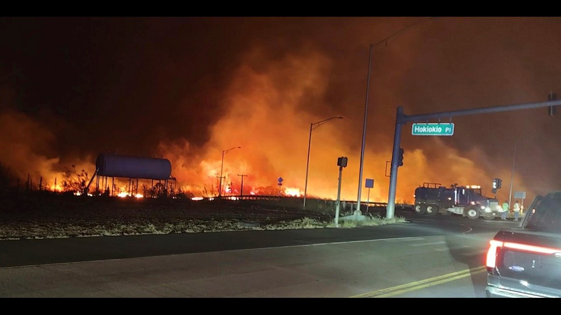 Valley couple makes it out of Hawaii ahead of deadly wildfires - Vimarsana News