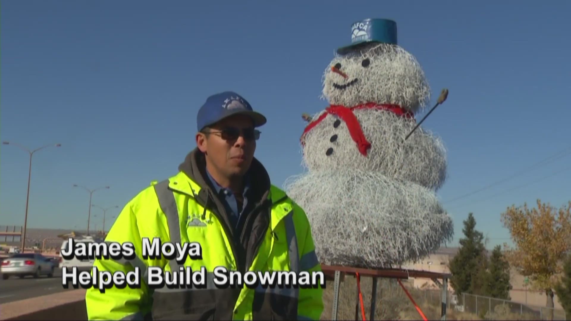 This tumbleweed snowman is an itchy, scratchy Southwest tradition.