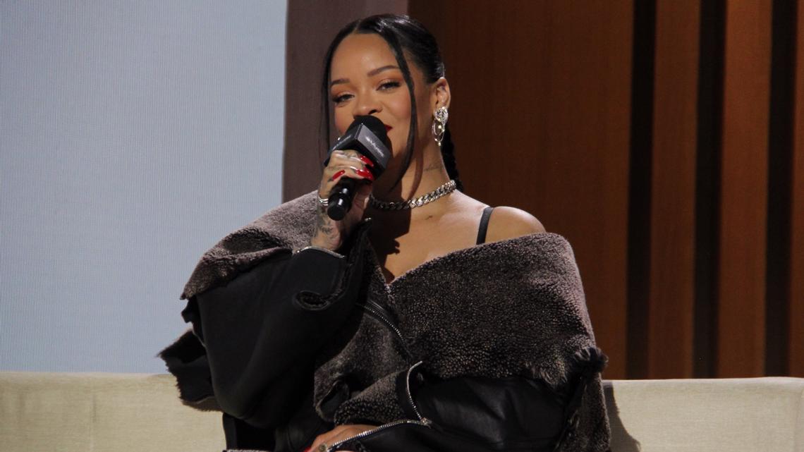 Social media reacts to Rihanna's Super Bowl 2023 halftime show - ESPN