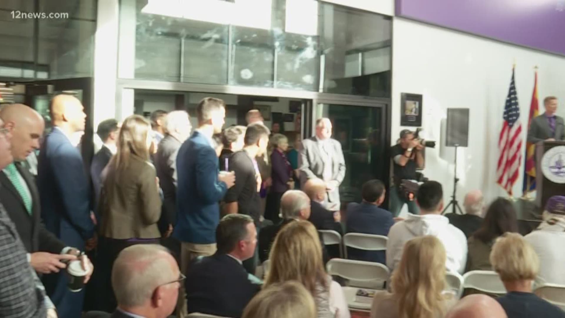 Grand Canyon University has a new home for its 16,000+ business students. Today, GCU unveiled a 150,000 square-foot building dedicated to former Phoenix Suns owner, Jerry Colangelo.