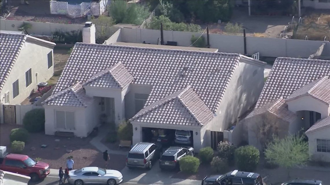 Child pulled from Avondale pool in critical condition - Vimarsana News